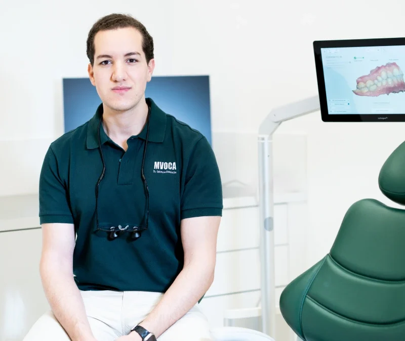 Fotos Doctor Othmane estética dental Mvoca
